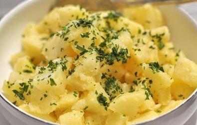 Zajímá vás, kolik kalorií máte ve vařených bramborách?